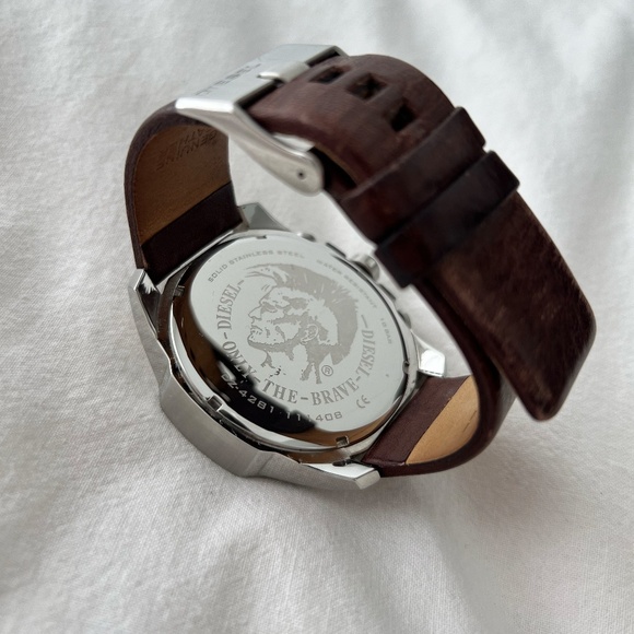 Diesel Mens 10-Bar Chronograph Watch - Picture 5 of 5